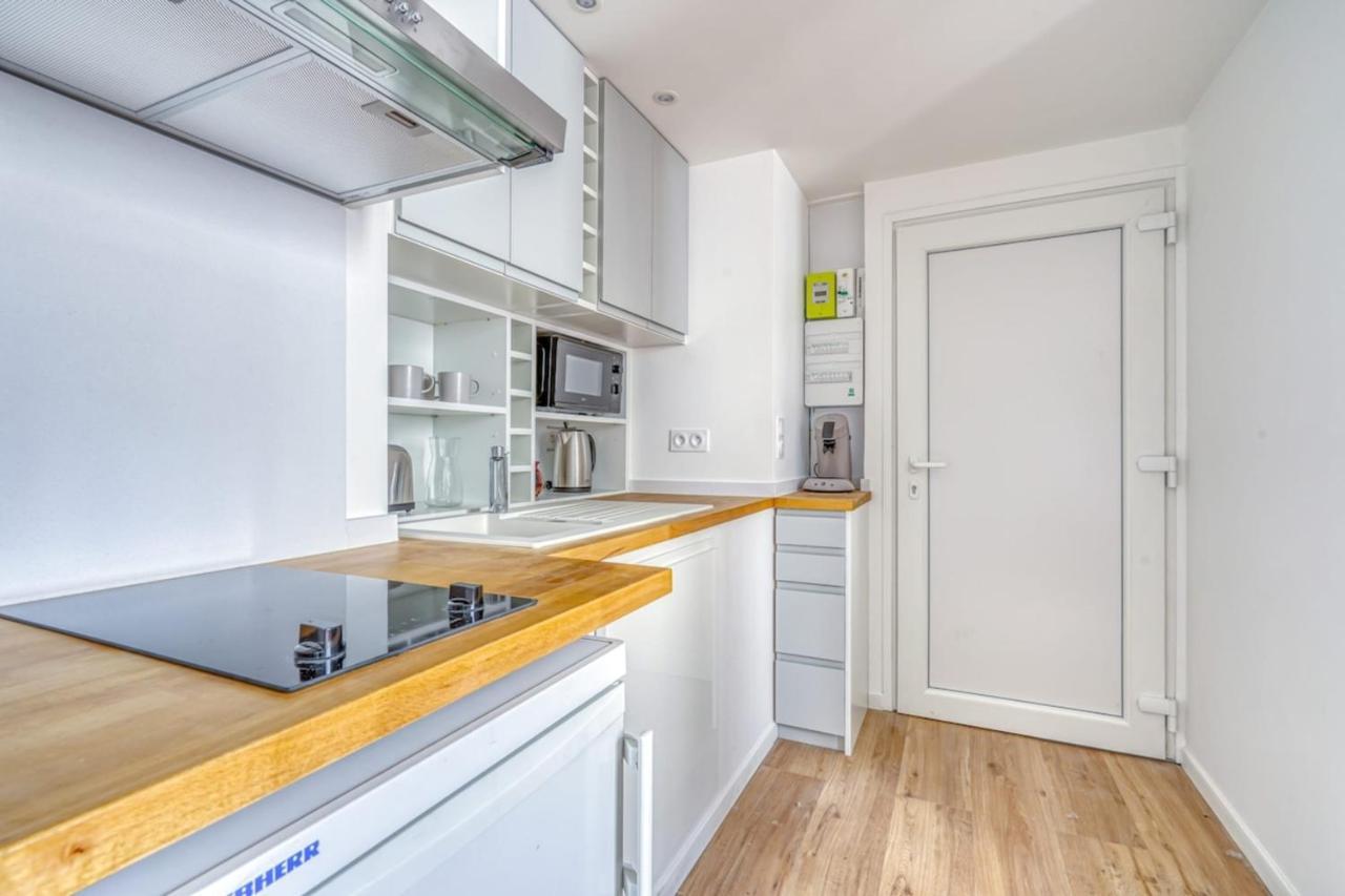 Апартаменты Studio Mezzanine 3-4 Pers Tout Equipe Wifi Монтрёй Экстерьер фото